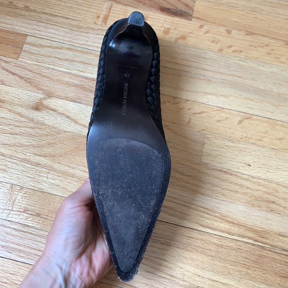 Bottega Veneta Intrecciato Pointy Toe Pumps, Eu 38 - Picture 3 of 7